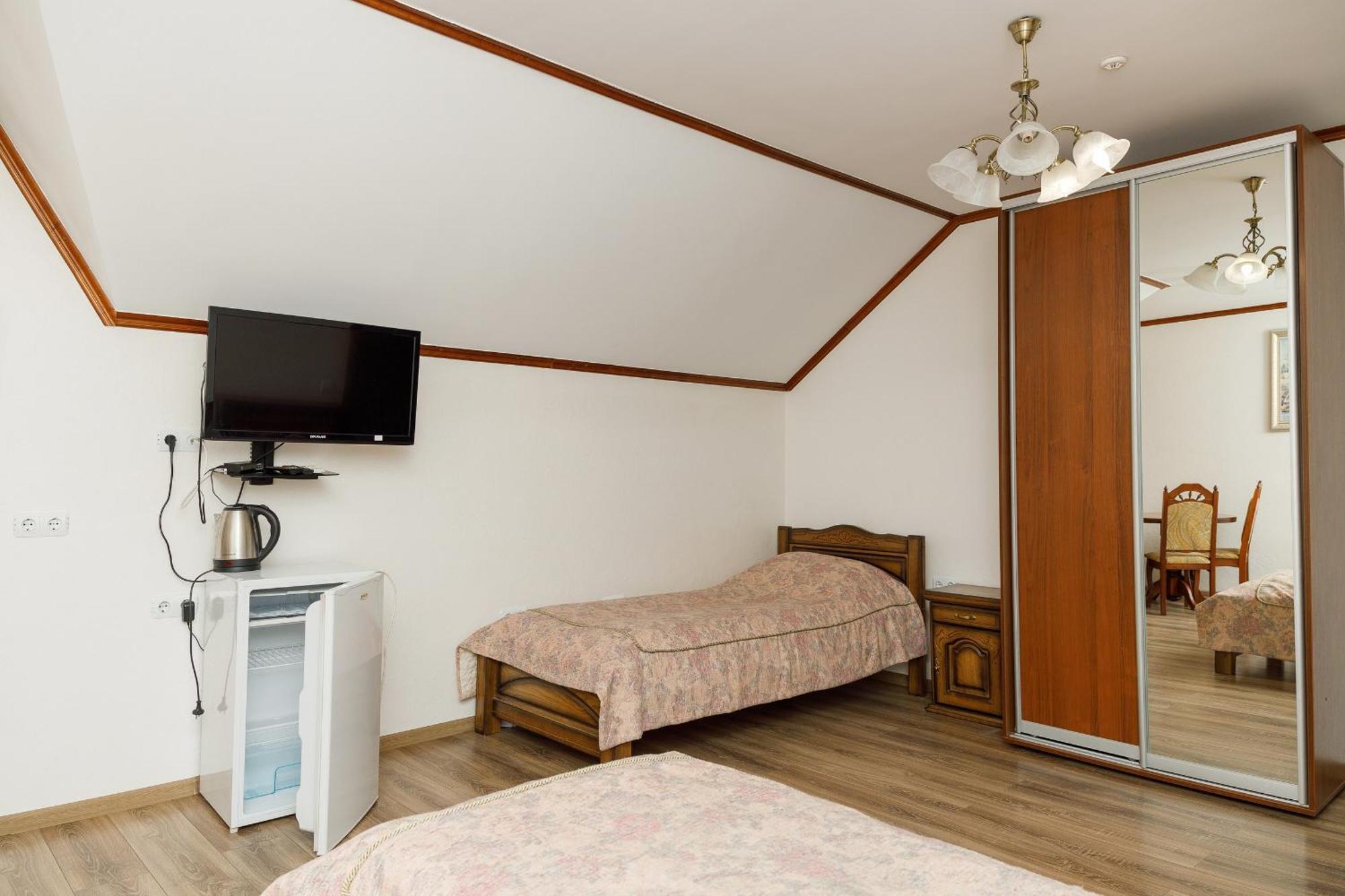 Gostyniy Dvir Synevir Hotel Synevyr Bagian luar foto