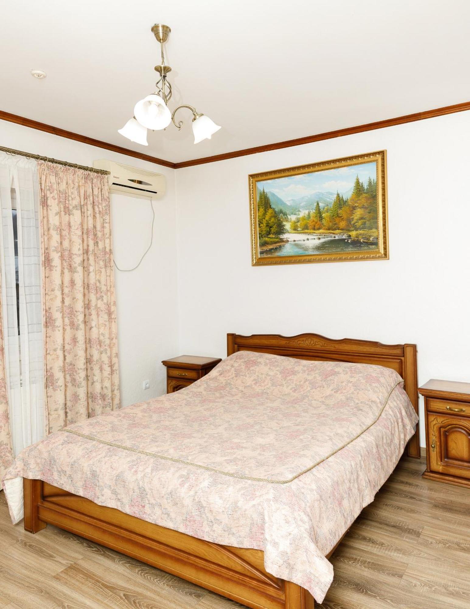 Gostyniy Dvir Synevir Hotel Synevyr Bagian luar foto