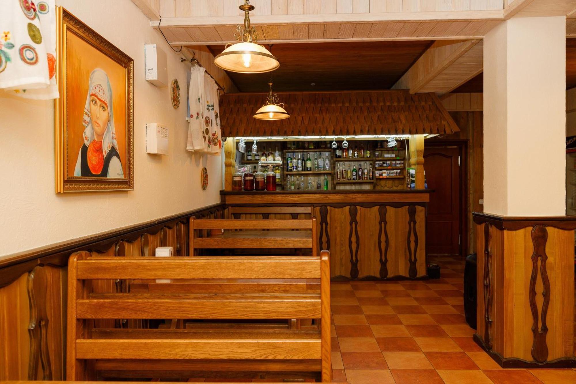 Gostyniy Dvir Synevir Hotel Synevyr Bagian luar foto