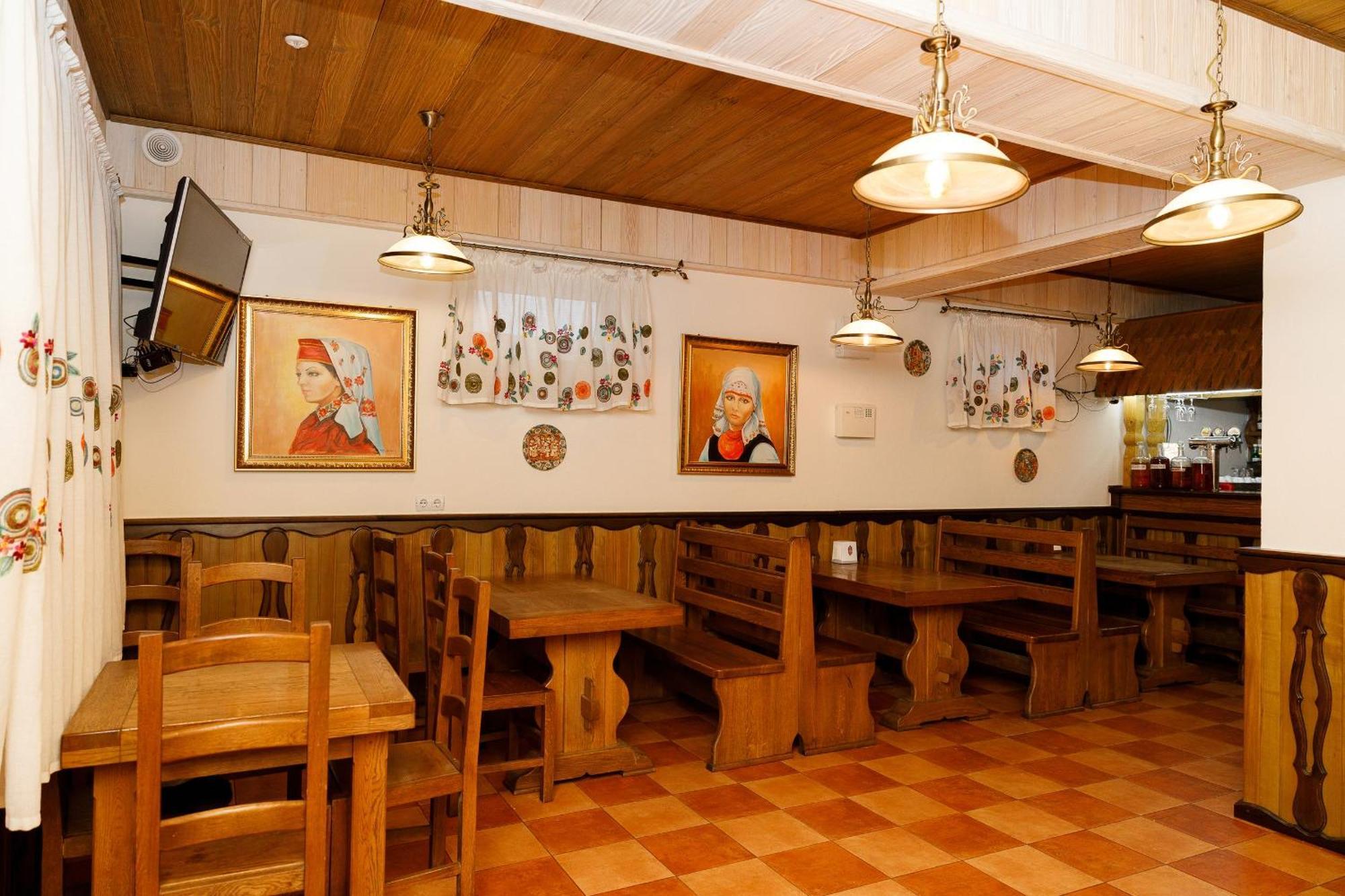 Gostyniy Dvir Synevir Hotel Synevyr Bagian luar foto